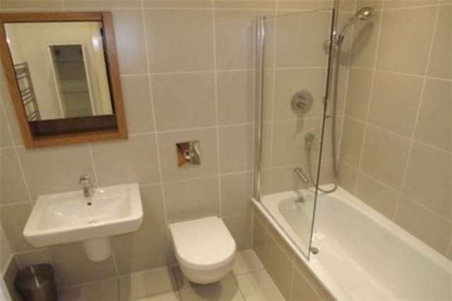  Image of 1 bedroom Flat to rent in Grove Park Oval Gosforth Newcastle upon Tyne NE3 at Newcastle upon Tyne, NE3 1EF