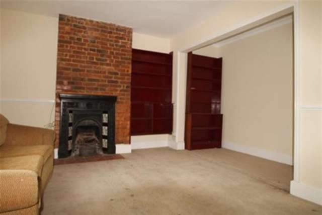  Image of 2 bedroom Detached house to rent in Addison Road Guildford GU1 at Guildford, GU1 3QF