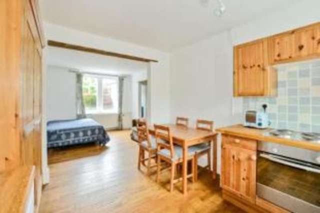  Image of 1 bedroom Maisonette for sale in Addison Road Guildford GU1 at Guildford Surrey Guildford, GU1 3QF