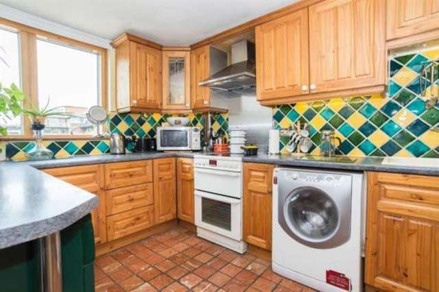  Image of 2 bedroom Flat for sale in Calshot Street London N1 at Calshot Street London Pentonville, N1 9JW