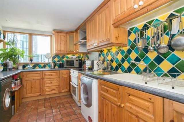  Image of 2 bedroom Flat for sale in Calshot Street London N1 at Calshot Street London Pentonville, N1 9JW