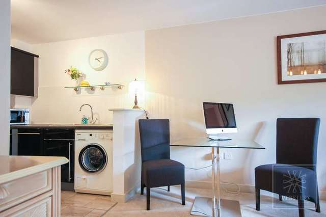  Image of 1 bedroom Flat for sale in King Street Norwich NR1 at Norwich Norfolk Norwich, NR1 2TL