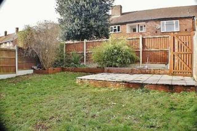  Image of 1 bedroom Flat for sale in Hanson Drive Loughton IG10 at Hanson Drive  Loughton, IG10 2EA