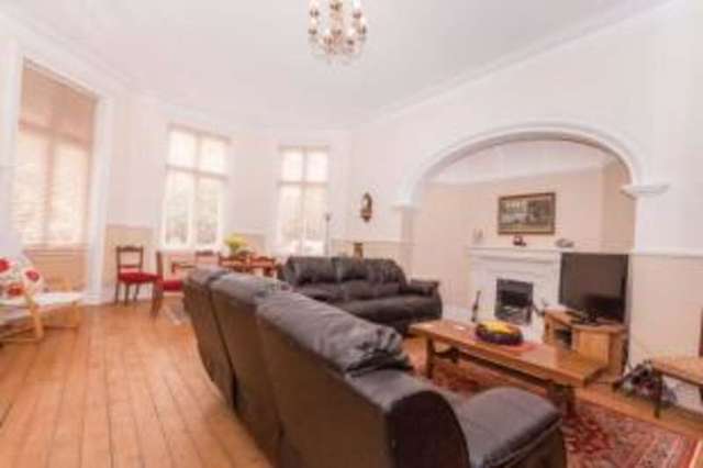  Image of 2 bedroom Flat for sale in Hartfield Road Eastbourne BN21 at Eastbourne East Sussex Eastbourne, BN21 2AP