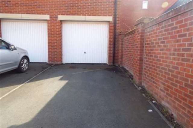  Image of 4 bedroom Detached house to rent in Harvey Avenue Durham DH1 at Durham, DH1 5ZB