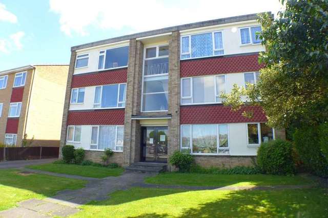  Image of 1 bedroom Flat for sale in Hatherley Road Sidcup DA14 at Hatherley Road  Sidcup, DA14 4AX