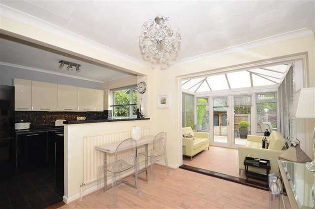  Image of 2 bedroom End of Terrace for sale in Hawbeck Road Rainham Gillingham ME8 at Rainham Gillingham Gillingham, ME8 9TR