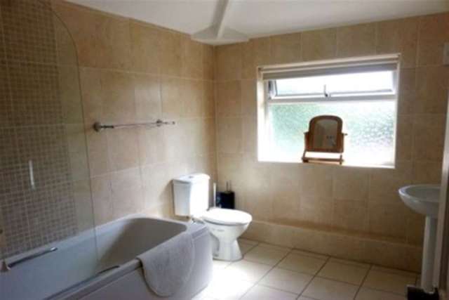  Image of 1 bedroom Detached house to rent in Hawkesyard Road Erdington Birmingham B24 at Birmingham, B24 8LJ