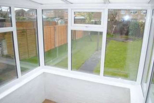  Image of 3 bedroom Semi-Detached house for sale in Hawthorn Avenue Immingham DN40 at Hawthorn Avenue  Immingham, DN40 1AR