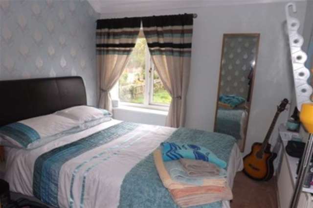  Image of 2 bedroom Detached house to rent in Hawthorne Road Willenhall WV12 at Willenhall, WV12 5LS