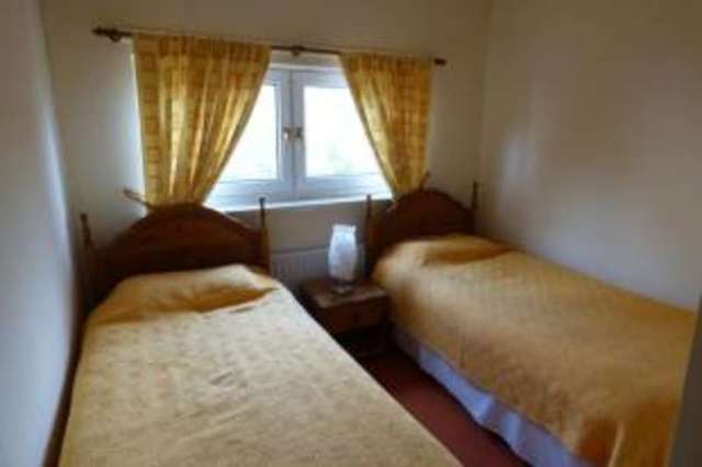  Image of 2 bedroom Flat for sale in Hayburn Place Glasgow G11 at Partick Glasgow Partick, G11 6DA