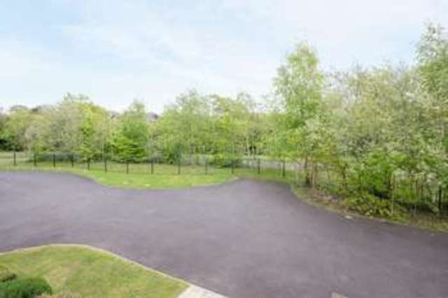  Image of 4 bedroom Detached house for sale in Amey Gardens Totton Southampton SO40 at Amey Gardens Totton Southampton, SO40 2BB