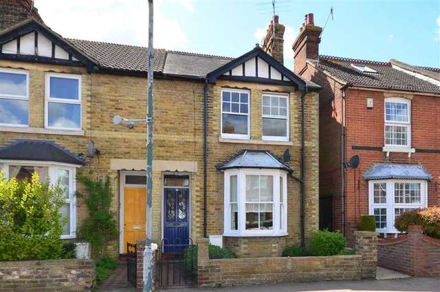  Image of 3 bedroom Terraced house for sale in Heaton Road Canterbury CT1 at Canterbury Kent Canterbury, CT1 3PY