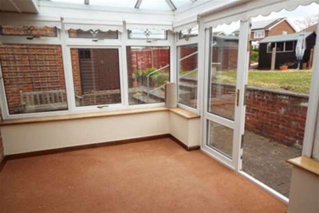  Image of 2 bedroom Bungalow to rent in Hefford Road East Cowes PO32 at East Cowes, PO32 6QU