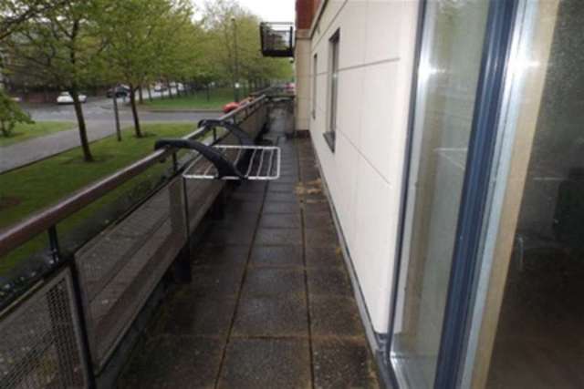  Image of 2 bedroom Flat to rent in Henke Court Cardiff CF10 at Cardiff, CF10 4EL