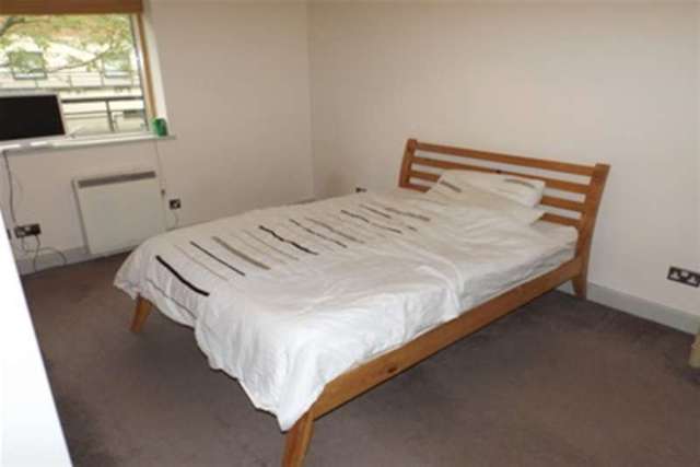  Image of 2 bedroom Flat to rent in Henke Court Cardiff CF10 at Cardiff, CF10 4EL
