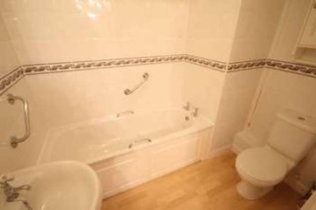  Image of 2 bedroom Flat for sale in Henleaze Road Henleaze Bristol BS9 at Henleaze Road Henleaze Bristol, BS9 4NJ