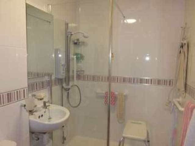  Image of 2 bedroom Flat for sale in Marlborough Road Swindon SN3 at Marlborough Road Old Town Swindon, SN3 1QJ
