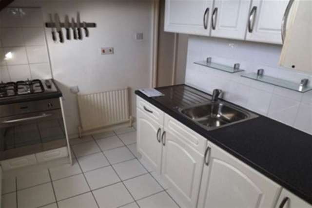 Image of 1 bedroom Flat to rent in Hibberd Place Sheffield S6 at Sheffield, S6 4RF