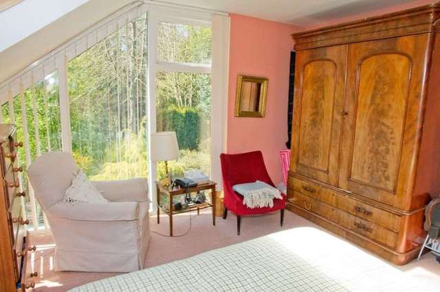 Image of 4 bedroom Detached house for sale in Gillinggate Kendal LA9 at Kendal  Cumbria, LA9 4JB