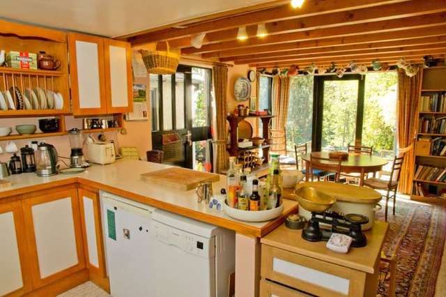  Image of 4 bedroom Detached house for sale in Gillinggate Kendal LA9 at Kendal  Cumbria, LA9 4JB