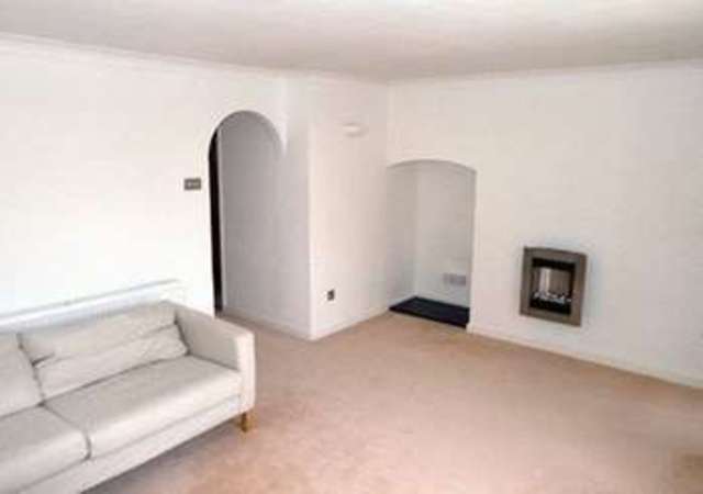  Image of 1 bedroom Flat to rent in High Meadow Hathern Loughborough LE12 at High Meadow Hathern Loughborough, LE12 5HW