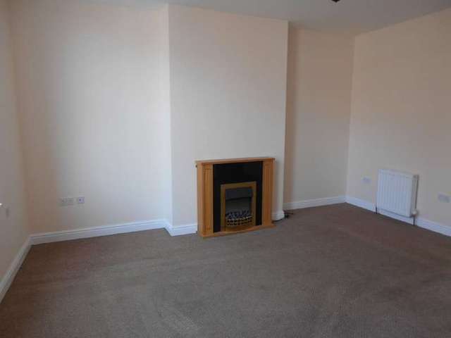  Image of 1 bedroom Flat to rent in High Street Normanton WF6 at Normanton West Yorkshire, WF6 2AB