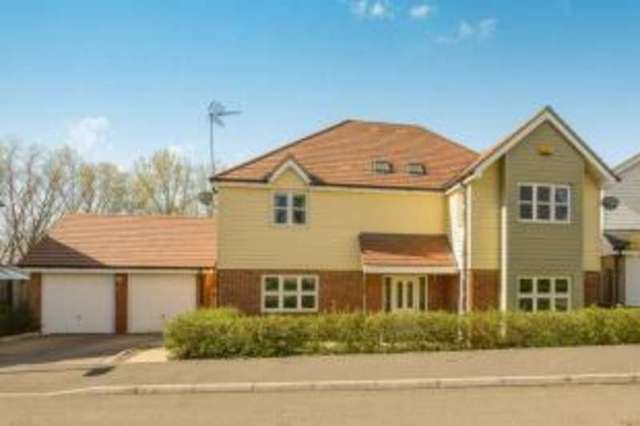  Image of 5 bedroom Detached house for sale in High Thorn Piece Giffard Park Milton Keynes MK14 at Redhouse Park Milton Keynes Great Linford, MK14 5FR