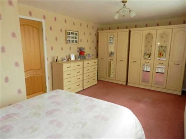  Image of 3 bedroom Semi-Detached house for sale in Highfield Avenue Shelfield Walsall WS4 at Walsall, WS4 1PF