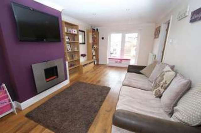 Image of 3 bedroom Detached house for sale in Cheviots Hemel Hempstead HP2 at Cheviots Highfield Hemel Hempstead, HP2 5RD