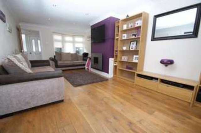  Image of 3 bedroom Detached house for sale in Cheviots Hemel Hempstead HP2 at Cheviots Highfield Hemel Hempstead, HP2 5RD