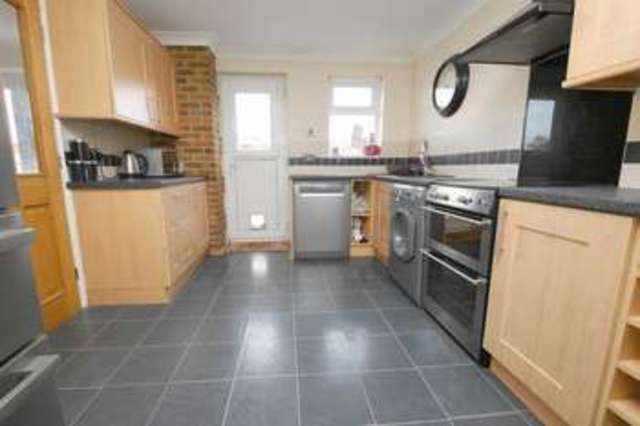  Image of 3 bedroom Detached house for sale in Cheviots Hemel Hempstead HP2 at Cheviots Highfield Hemel Hempstead, HP2 5RD