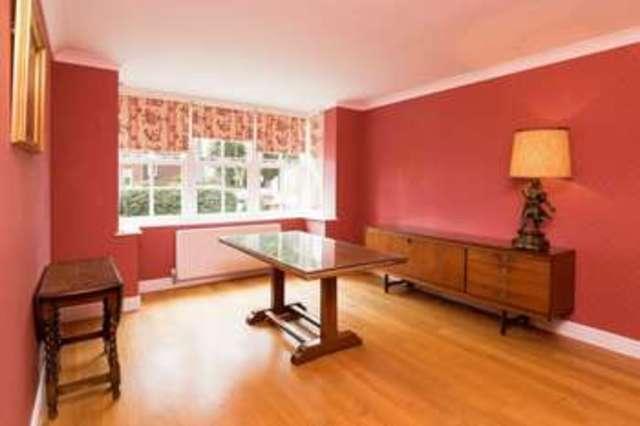  Image of 5 bedroom Detached house for sale in Highfield Road Hertford SG13 at Highfield Road  Hertford, SG13 8BH