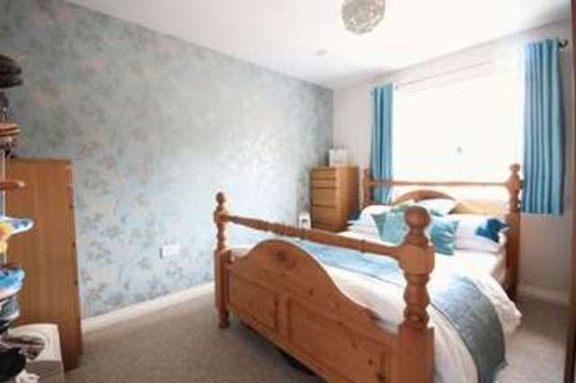  Image of 3 bedroom Terraced house for sale in Highfields Park Drive Derby DE22 at Highfields Park Drive  Derby, DE22 1JY