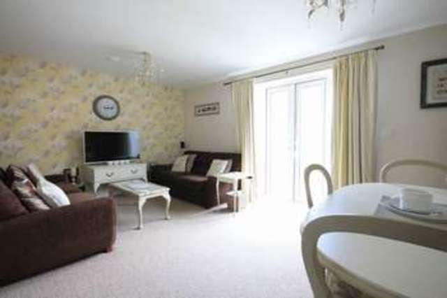  Image of 3 bedroom Terraced house for sale in Highfields Park Drive Derby DE22 at Highfields Park Drive  Derby, DE22 1JY