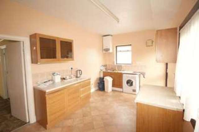  Image of 2 bedroom Bungalow for sale in Hill Road Southend-on-Sea SS2 at Hill Road  Southend-On-Sea, SS2 6JT