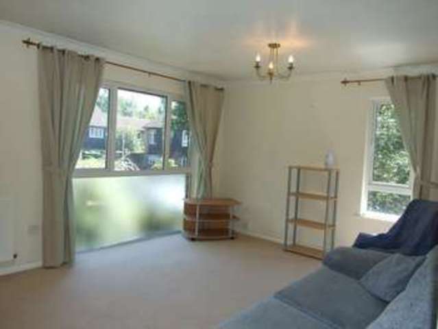  Image of 1 bedroom Maisonette to rent in Hillberry Bracknell RG12 at Birch Hill Bracknell Easthampstead, RG12 7ZZ