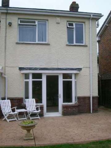  Image of 2 bedroom Semi-Detached house to rent in Hillfield Road Selsey Chichester PO20 at Hillfield Road Selsey Chichester, PO20 0LF