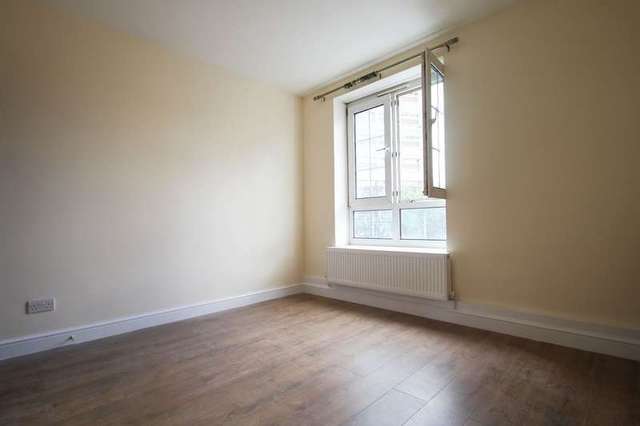  Image of 2 bedroom Apartment to rent in Prusom Street London E1W at Prusom Street  London, E1W 3NN