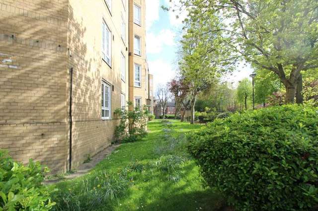  Image of 2 bedroom Apartment to rent in Prusom Street London E1W at Prusom Street  London, E1W 3NN