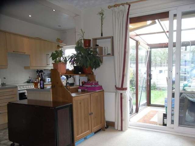  Image of 3 bedroom Terraced house for sale in Hillier Close New Barnet Barnet EN5 at Hillier Close New Barnet New Barnet, EN5 1BE
