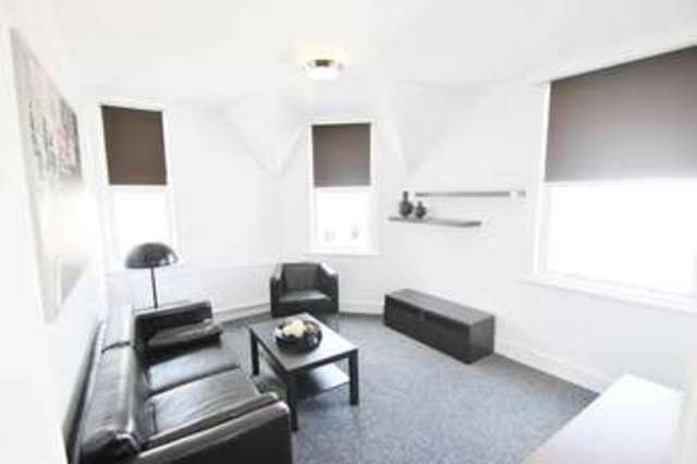  Image of 1 bedroom Flat to rent in High Holborn London WC1V at London WC1V 6RD Holborn, WC1V 6RD