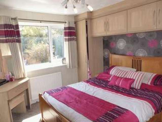  Image of 3 bedroom Semi-Detached house for sale in Holcombe View Close Oldham OL4 at Holcombe View Close  Oldham, OL4 2QD