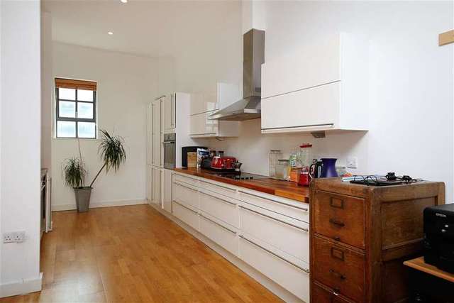  Image of 2 bedroom Apartment for sale in Holland Road Hove BN3 at Hove East Sussex Hove, BN3 1JN