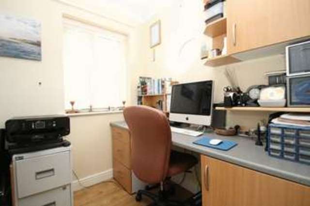  Image of 4 bedroom Detached house for sale in Hollyhock Way Littlehampton BN17 at Hollyhock Way  Littlehampton, BN17 6UJ
