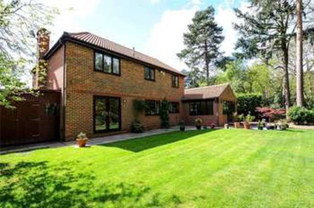  Image of 5 bedroom Detached house for sale in Holmbury Avenue Crowthorne RG45 at Crowthorne Berkshire Crowthorne, RG45 6TQ