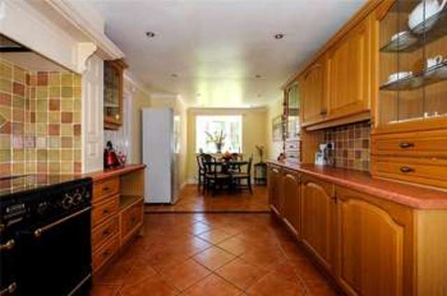  Image of 5 bedroom Detached house for sale in Holmbury Avenue Crowthorne RG45 at Crowthorne Berkshire Crowthorne, RG45 6TQ