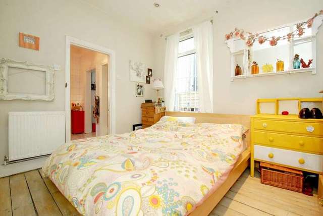  Image of 1 bedroom Ground Flat to rent in Sulgrave Road London W6 at Holme House  Sulgrave Road, W6 7QQ