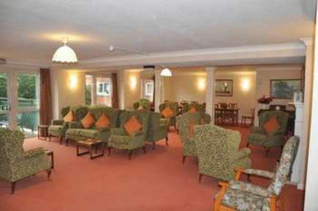  Image of 1 bedroom Retirement Property for sale in Bidston Road Prenton CH43 at 1A Bidston Road Prenton Birkenhead, CH43 2GB