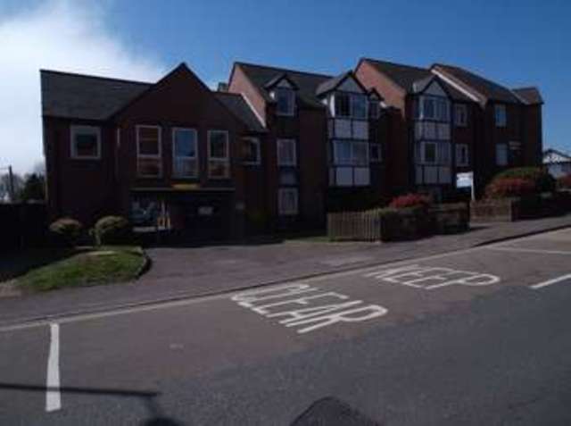  Image of 1 bedroom Flat for sale in Exeter Road Exmouth EX8 at Exeter Road  Exmouth, EX8 1UA